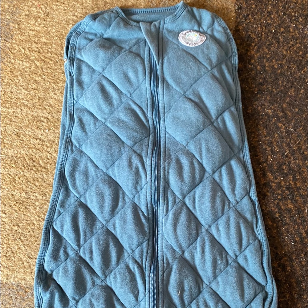 Dreamland Baby Weighted Sleep Swaddle, 0-6 months in Ocean Blue